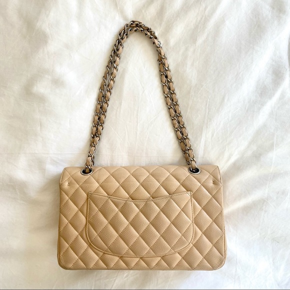 Chanel Beige Classic Medium Double Flap Bag - Picture 4 of 16